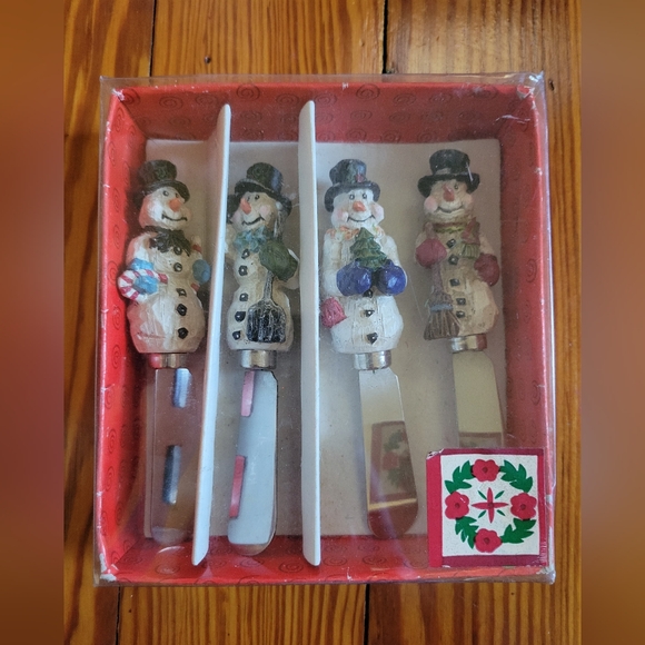❤️🩷❤️Set of 4 stainless holiday snowman snowmen spreaders hosting - Picture 2 of 8
